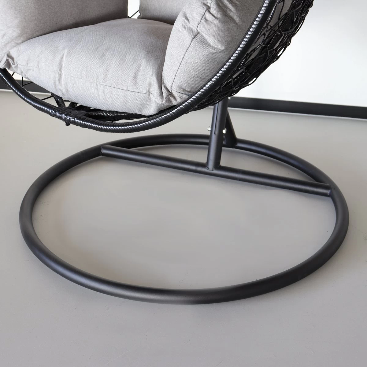 Egg Hangstoel Roundabout Zwart - Afbeelding 4